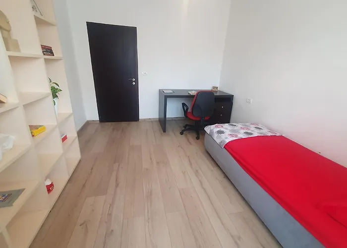 In The Heart Of , Bllok Διαμέρισμα